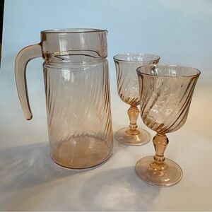 Vintage Arcoroc Rosaline Pink French Glass Swirl Pitcher & Glass Set